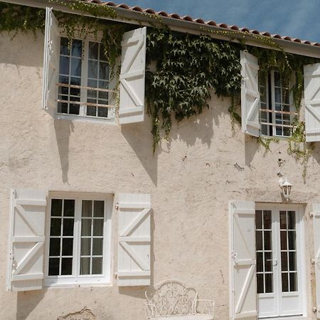Domaine De Bassibe Bed & Breakfast Segos ภายนอก รูปภาพ