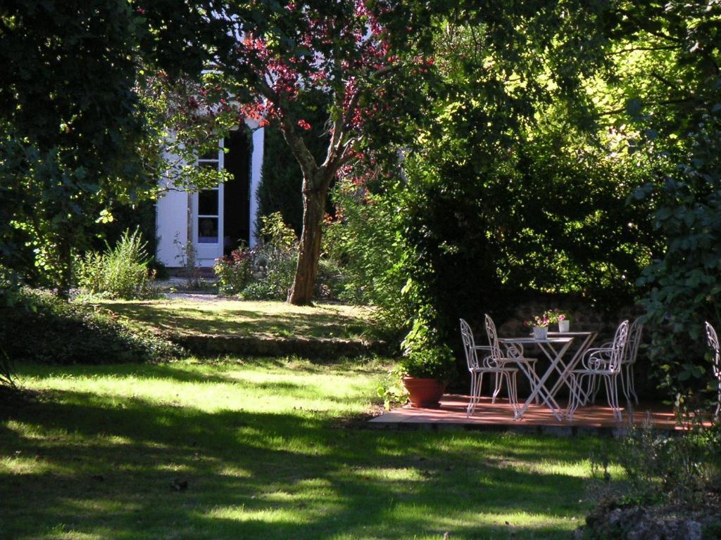 Domaine De Bassibe Bed & Breakfast Segos ภายนอก รูปภาพ